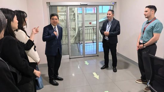 中国进出口银行首席风险官李忠元赴丹麦	、波兰和土耳其开展工作调研